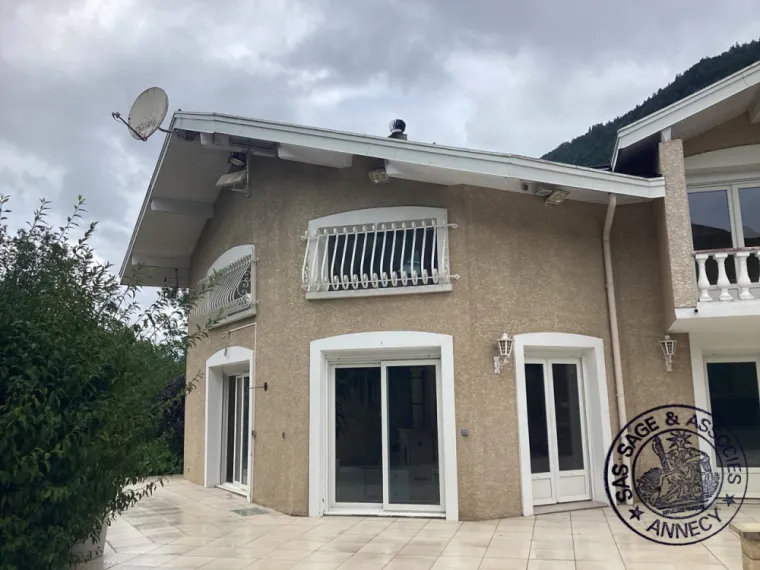 Vente aux enchères à Bonneville d'une maison à Marignier, Bonneville, Fallion-Dubreuil Avocats (F.D.A.)